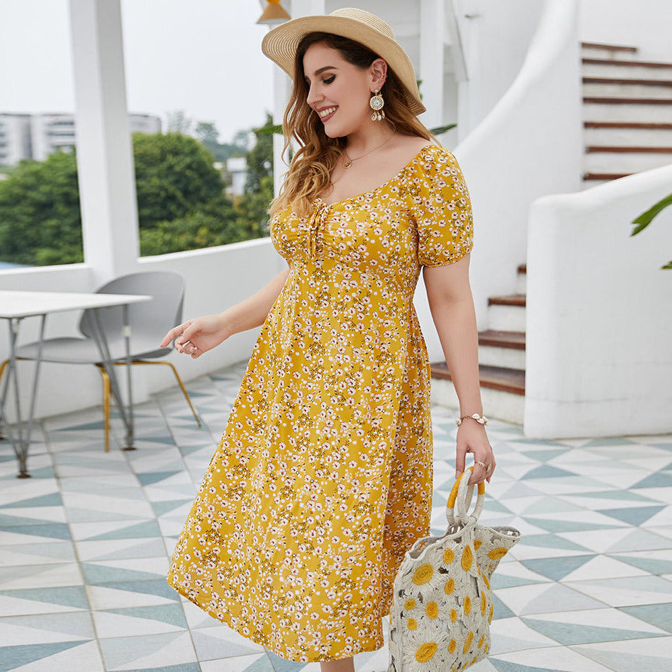 Sukienka plus size z ozdobnym wiązaniem z przodu