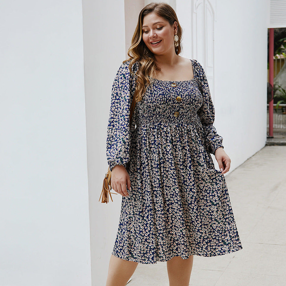 Sukienka plus size zwiewna w kwieciste wzory