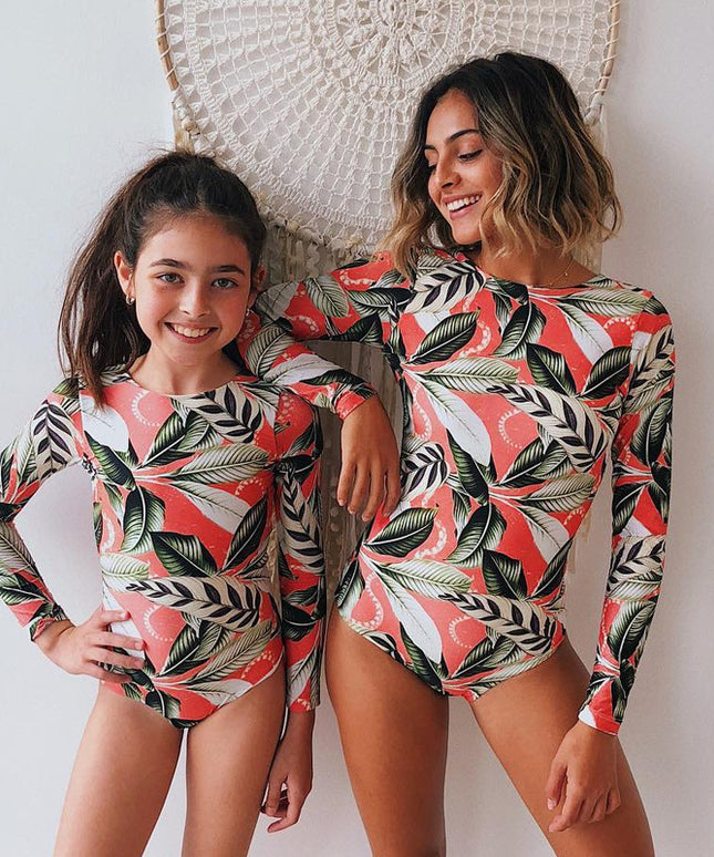 Damski jednoczęściowy strój kąpielowy sportowy z motywem liści