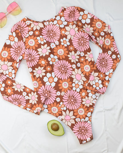 Damski jednoczęściowy strój kąpielowy sportowy zapinany z przodu