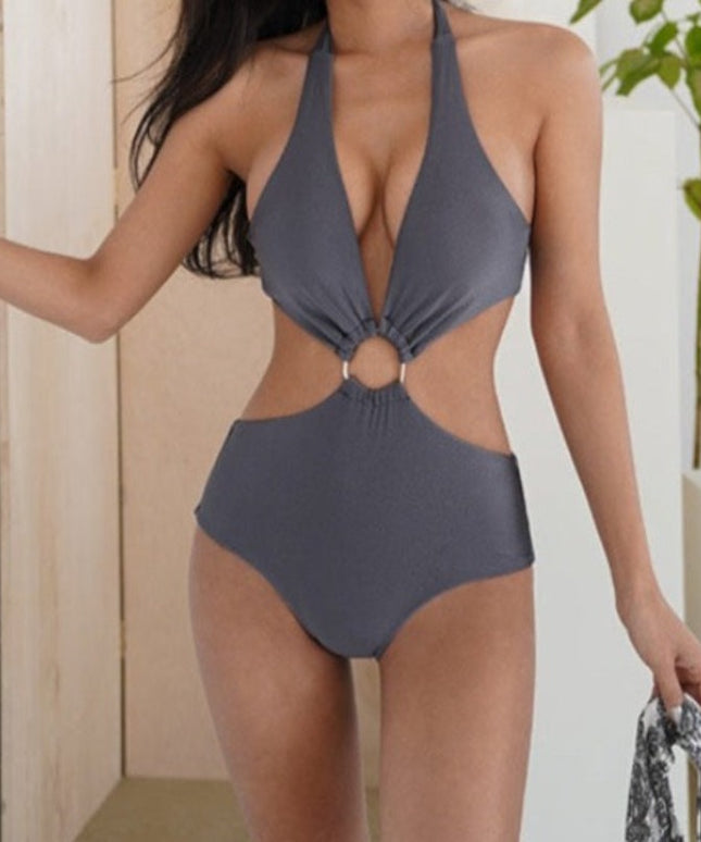 Jednoczęściowy strój kąpielowy monokini z łączeniem na przodzie