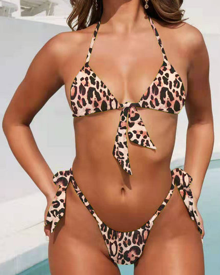 Dwuczęściowy strój kąpielowy mikrobikini z ozdobnym wiązaniem