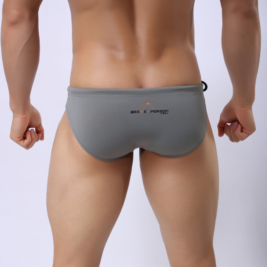 Męskie slipy kąpielowe z wiązaniem z boku