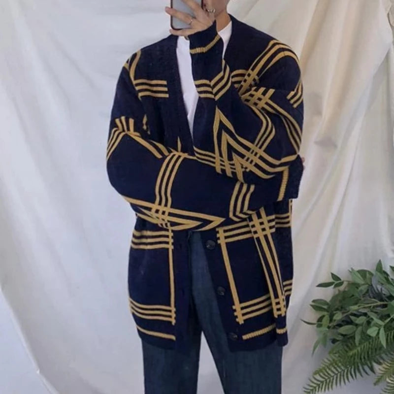 Męski sweter typu kardigan o kroju oversize w kratkę