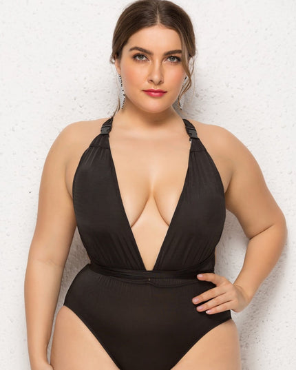 Jednoczęściowy strój kąpielowy plus size mocno wycięty