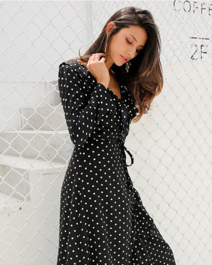 Sukienka maxi czarna w kropki