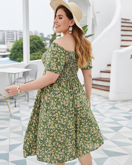 Sukienka plus size z ozdobnym wiązaniem z przodu