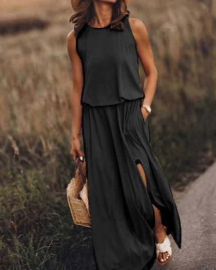 Sukienka maxi w pastelowych kolorach z rozcięciem