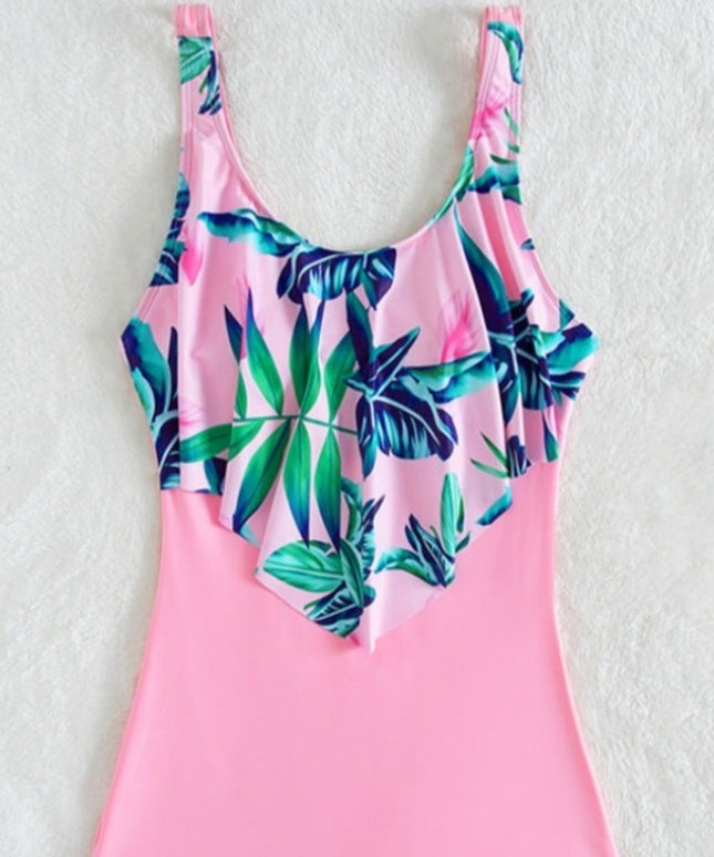 Damski jednoczęściowy strój kąpielowy różowy ze spodenkami