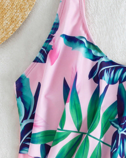 Damski jednoczęściowy strój kąpielowy różowy ze spodenkami