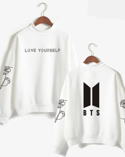 Damska bluza bez kaptura z napisami