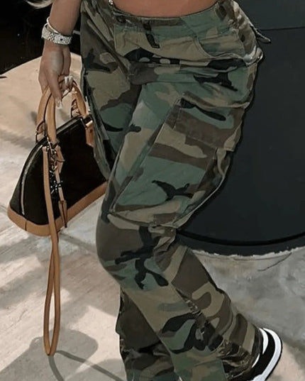 Damskie spodnie cargo we wzór moro