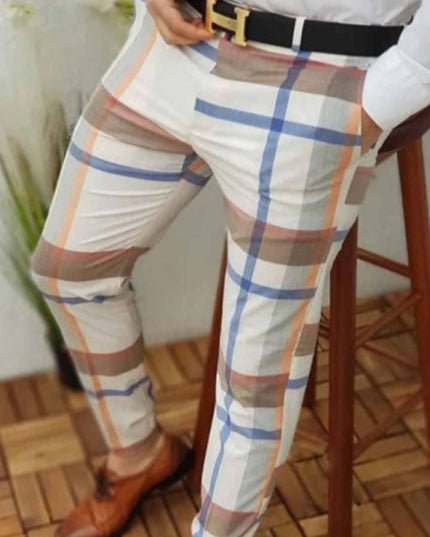 Męskie spodnie eleganckie w ozdobną kratkę