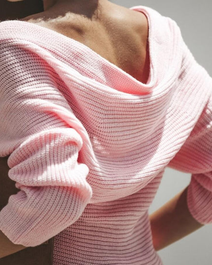 Damski sweter dziergany z kopertowym dekoltem