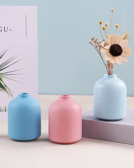 Wazon ceramiczny w różowym kolorze