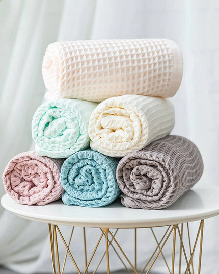 Ręcznik saunowy bawełniany struktura wafla w jasnych kolorach
