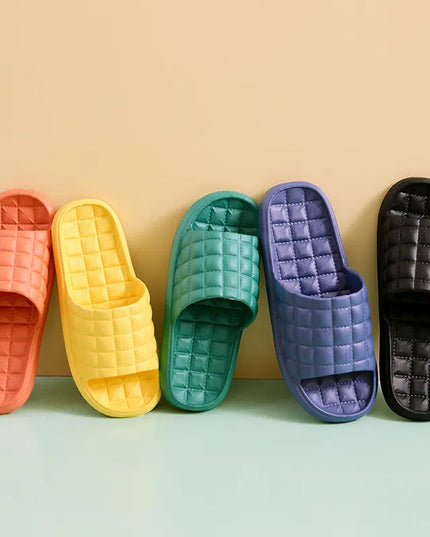 Damskie klapki gofrowane w jednolitych kolorach