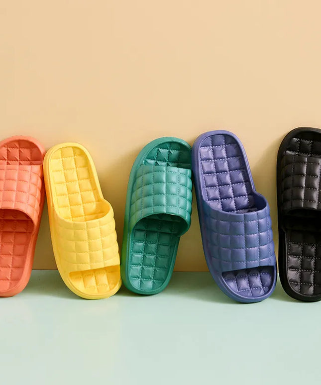 Damskie klapki gofrowane w jednolitych kolorach