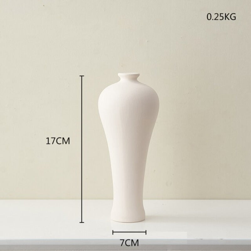 Wazon ceramiczny w jasnych kolorach reguralne kształty
