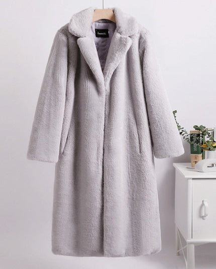 Damski płaszcz zimowy futrzany