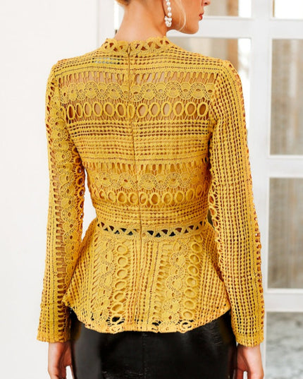 Damska koszulka z długim rękawem ażurowa z baskinką