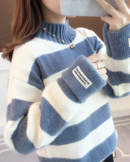 Damski sweter dziergany typu półgolf