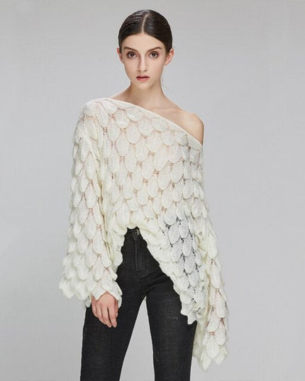 Damski sweter dziergany na jedno ramię