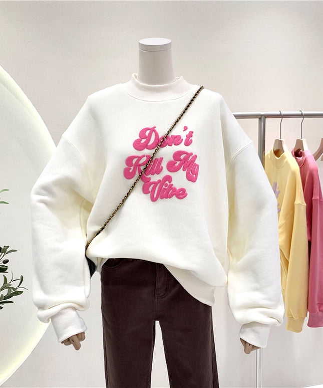 Damska bluza z trójwymiarowym napisem