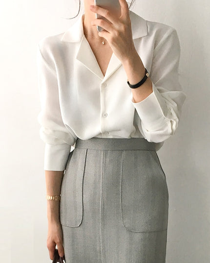 Damska koszula o klasycznym kroju