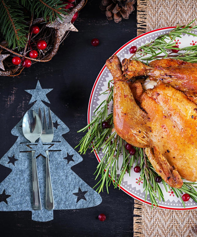 Świąteczne pokrowce na sztućce z filcu o kształcie choinki (4szt)