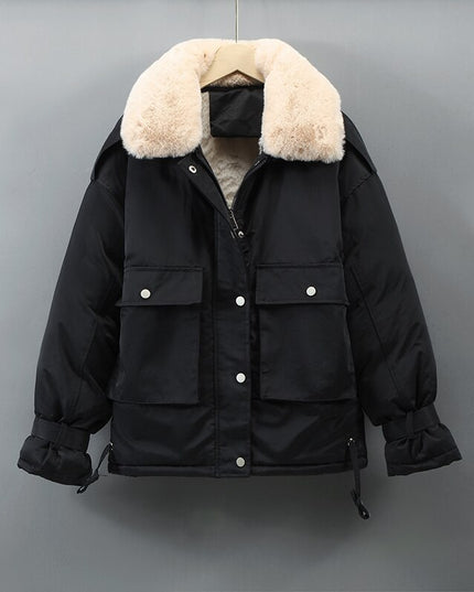 Damska kurtka zimowa o kroju parki z futrzanym kołnierzem