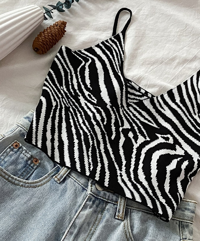 Damski crop top na ramiączkach we wzór zebry