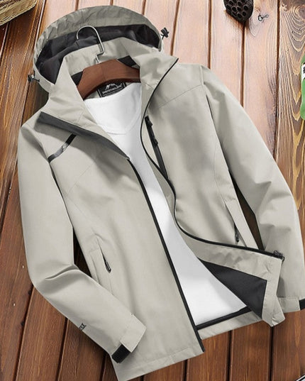 Damska kurtka przejściowa przeciwdeszczowa z kapturem o prostym kroju