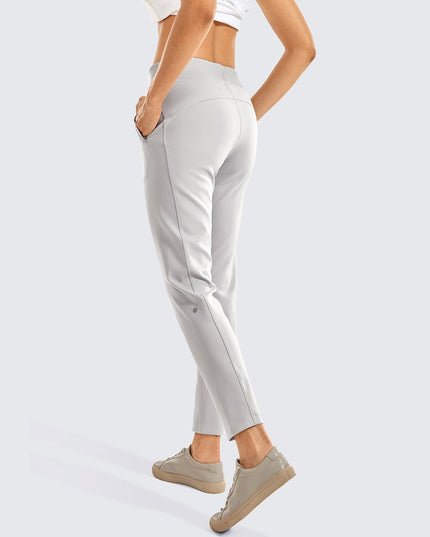 Damskie spodnie dresowe o prostym kroju