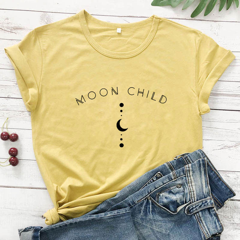 Damski T-shirt z napisem MOON CHILD