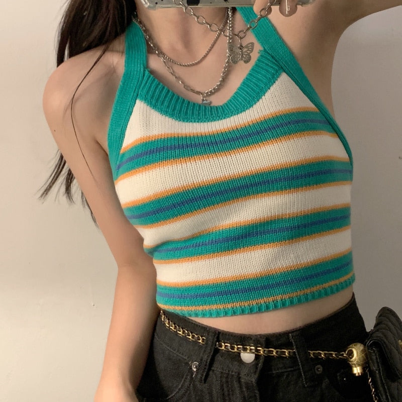 Damski crop top dzianinowy z odkrytymi plecami i wiązaniem