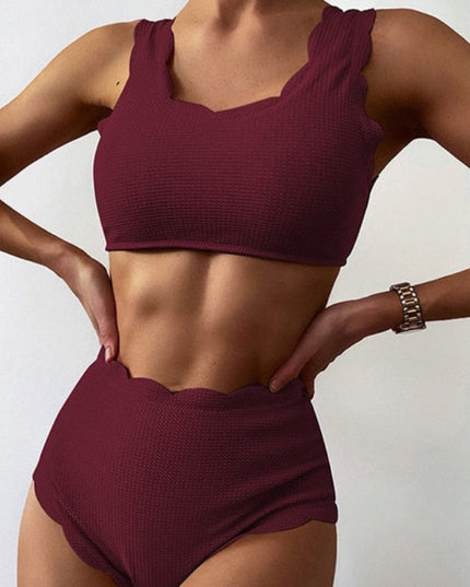 Damski dwuczęściowy strój kąpielowy bikini z wysokim stanem i falowanym wykończeniem