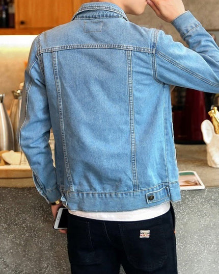 Męska kurtka jeansowa o prostym kroju z przeszyciami