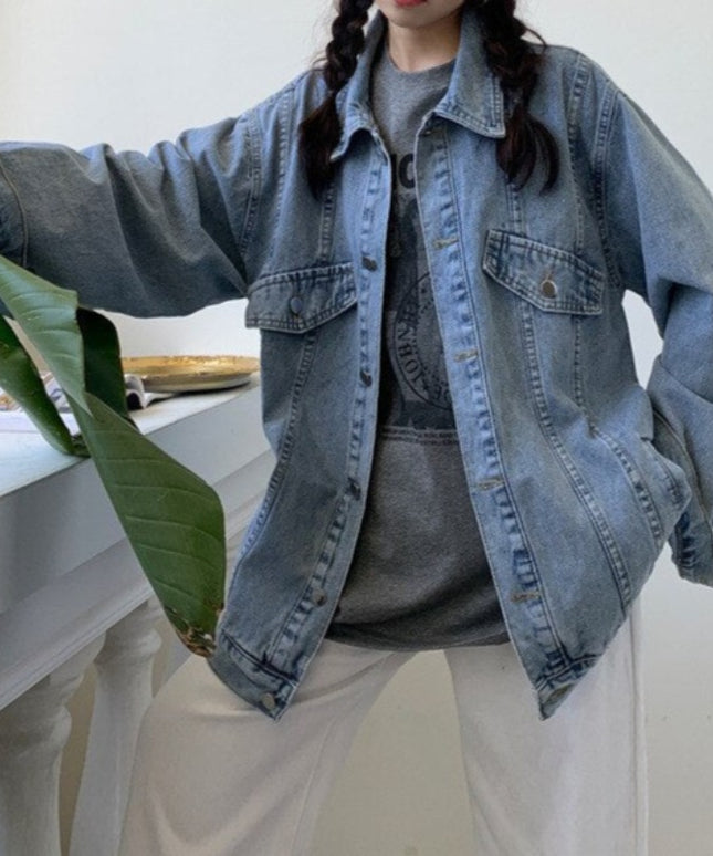 Damska kurtka jeansowa klasyczna oversize