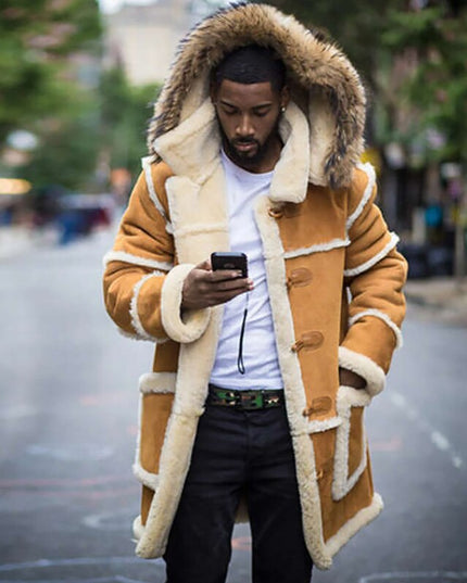 Męski płaszcz zimowy z kożuchem