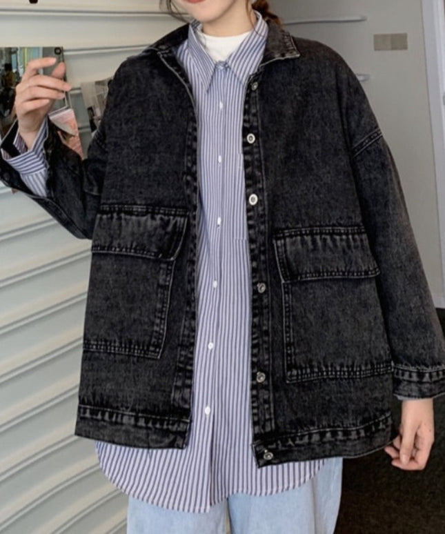 Damska kurtka jeansowa klasyczna o kroju oversize