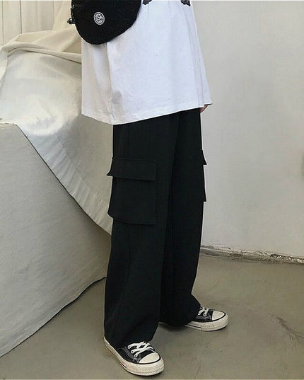 Damskie spodnie cargo z szerokimi nogawkami