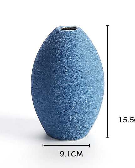 Wazon ceramiczny o geometrycznych kształtach