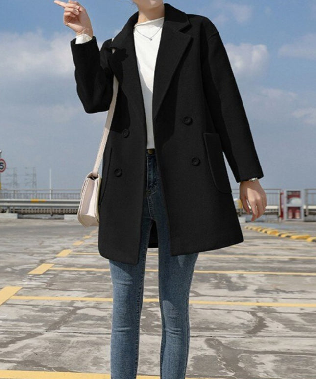 Damski płaszcz zimowy dwurzędowy