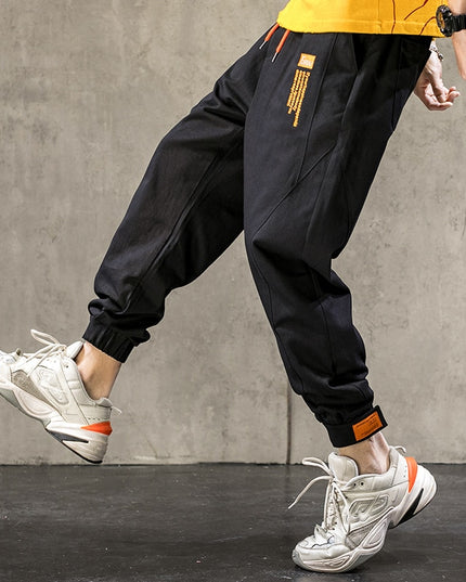 Męskie spodnie bojówki z regulowaną nogawką