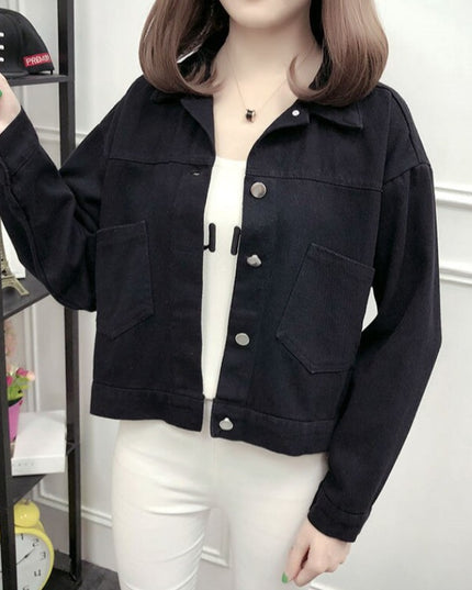 Damska kurtka jeansowa klasyczna o prostym kroju