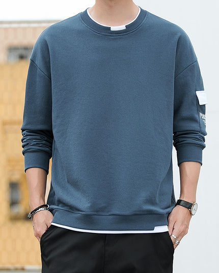 Męska bluza nierozpinana z kieszonką na rękawie