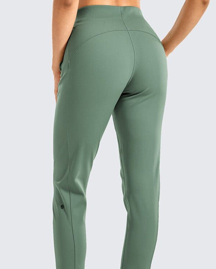 Damskie spodnie dresowe o prostym kroju