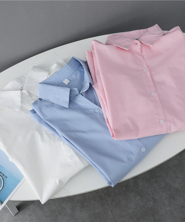 Damska koszula o klasycznym kroju