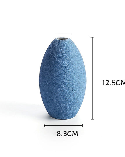 Wazon ceramiczny o geometrycznych kształtach